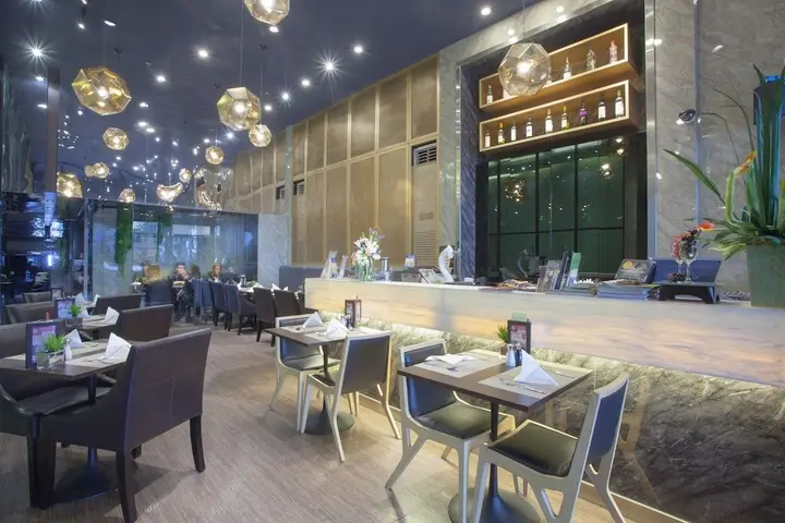 Бангкок: V Residence Serviced Apartment