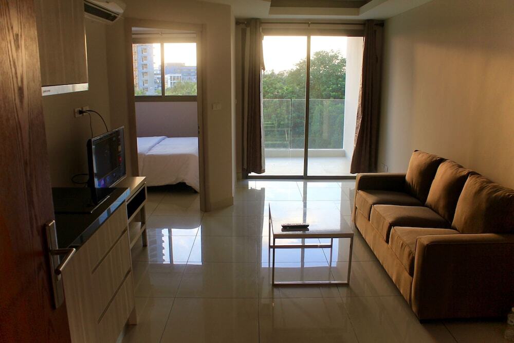 Паттайя: Laguna Beach Resort Jomtien