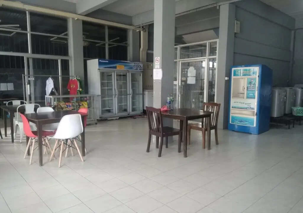 Сураттхани: Allseasons Suratthani Apartment
