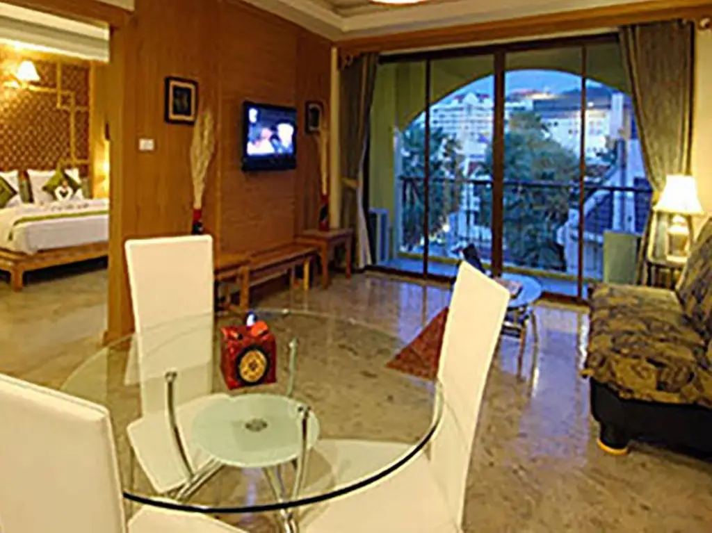 Кату: Merrison Inn