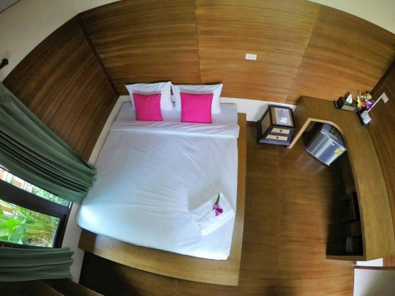 Паттайя: Baan Khao Horm Resort