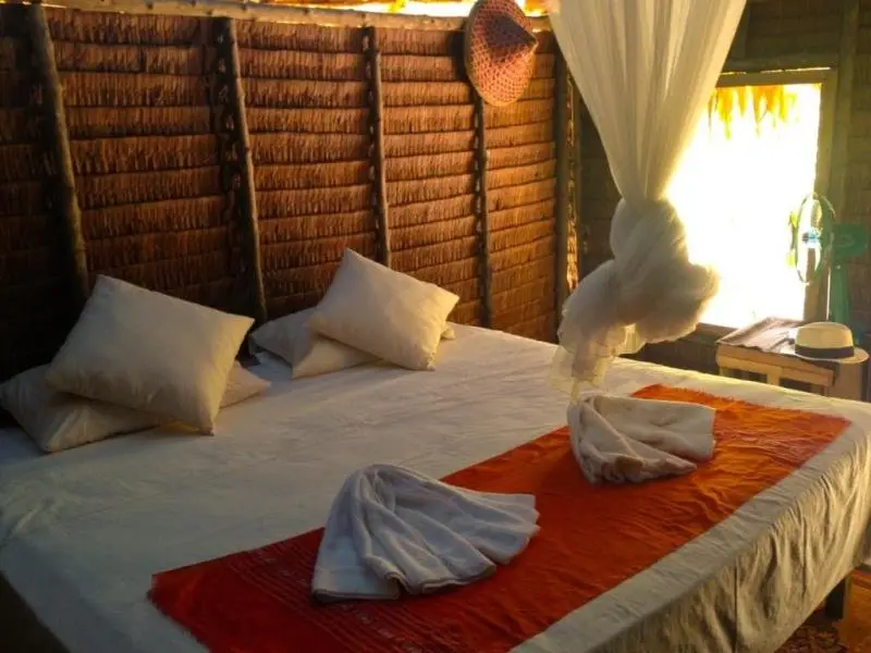 Кху Ра Бу Ри: Phra Thong Nature Resort