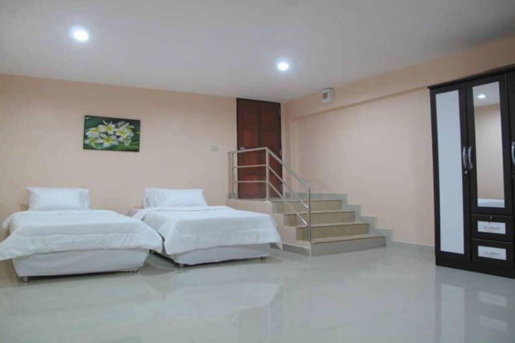 Бангкок: Pearl Residence Serviced Apartment