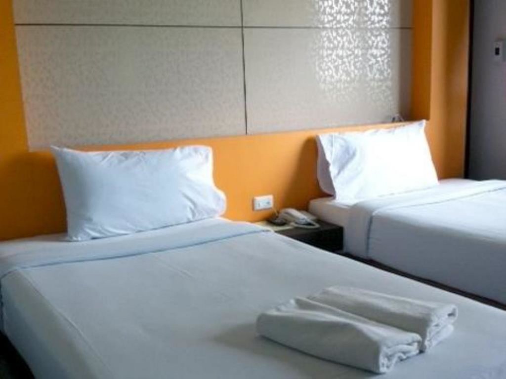 Сураттхани: Phongkaew Hotel