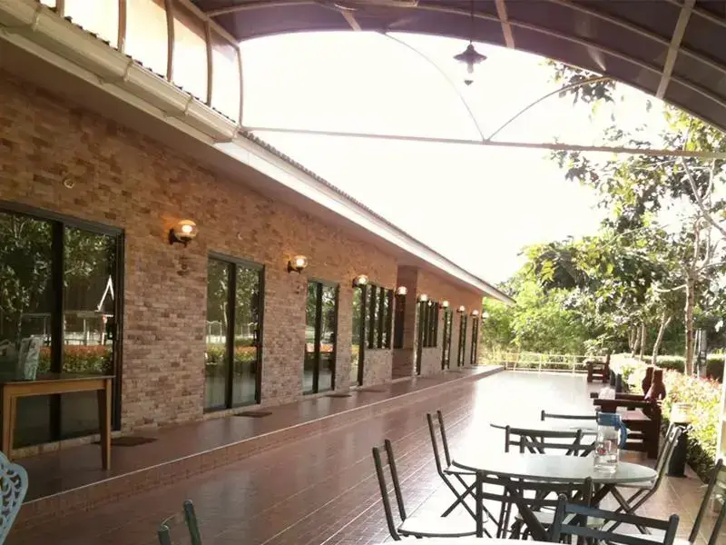 Пак-Чонг: Romyen House Khaoyai
