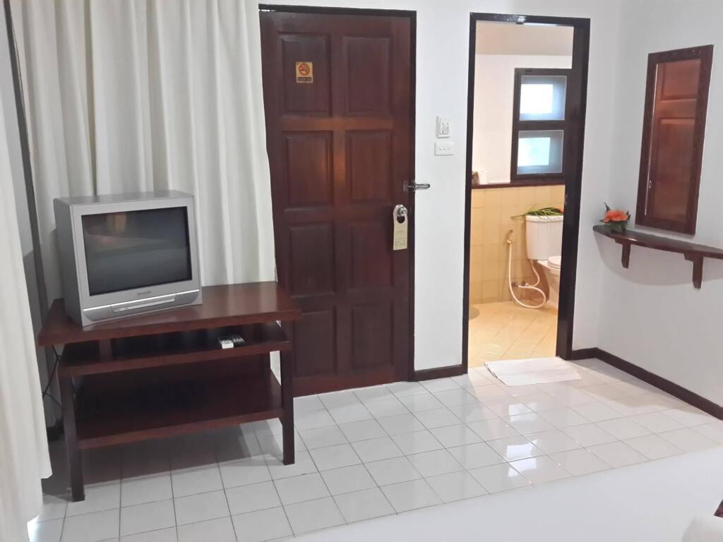 Кату: Baan Chaba Bungalow