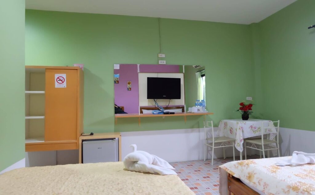Хатъяй: Porta Resort