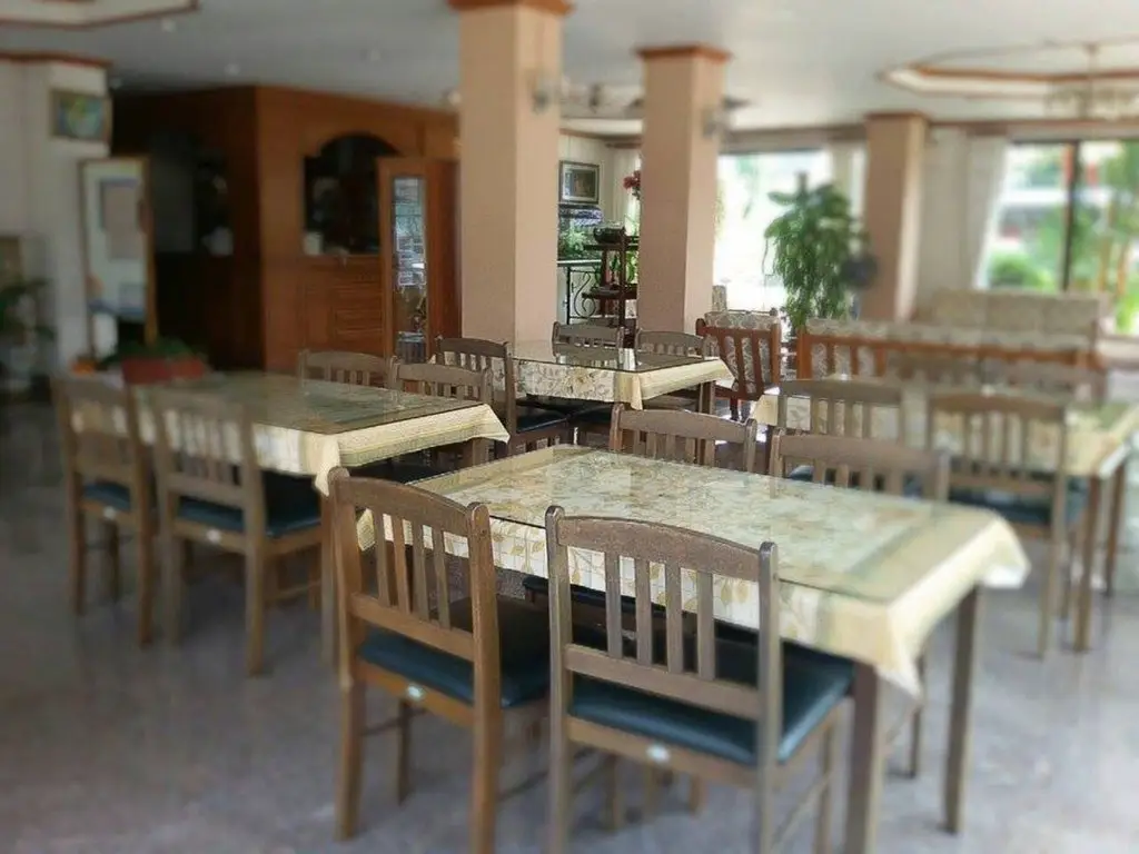 Чумпхон: Ritzy House Hotel