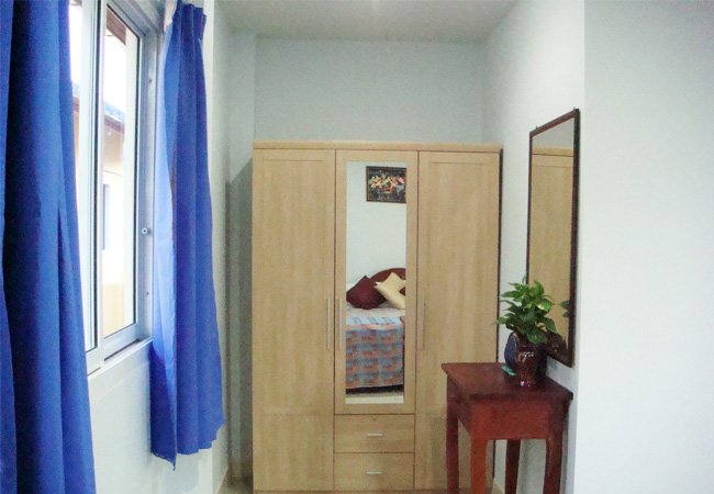 Муанг: Naiharn Residence
