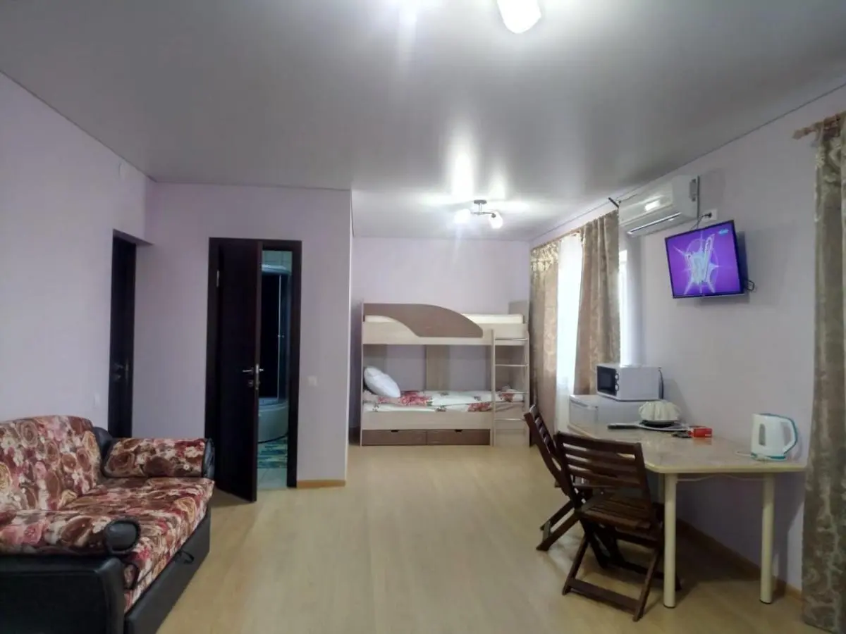 Каменск-Шахтинский: Guest House Yug