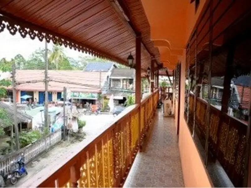 Лансака: Baan Mangkornhong Guesthouse