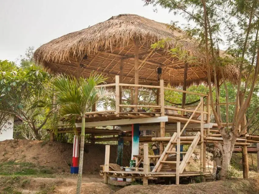 Паи: Spirit Lodge