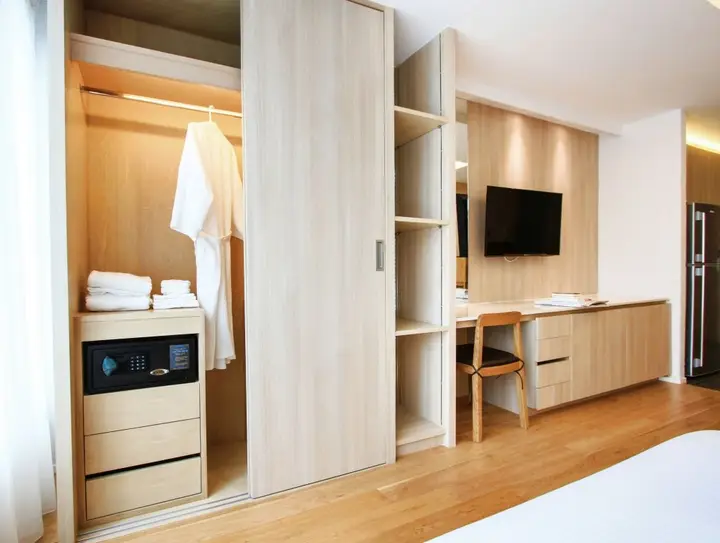 Сирача: Balcony Seaside Sriracha Hotel & Serviced Apartments (SHA Extra Plus)