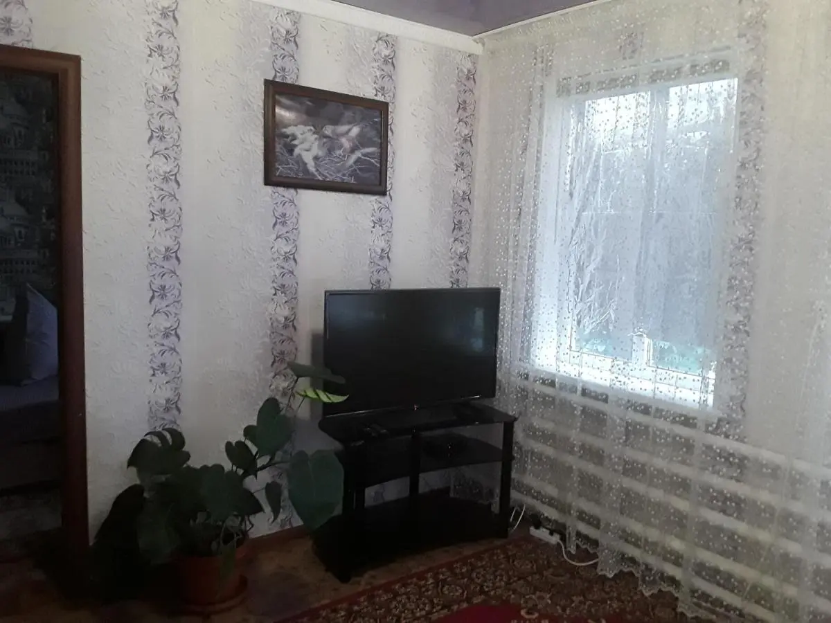 Proletarka: U Iriny Guest House