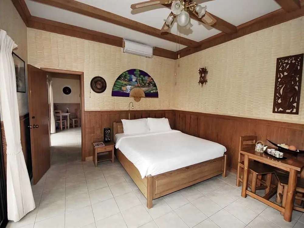 Бангламунг: Getaway Resort Lake Mabprachan Thailand