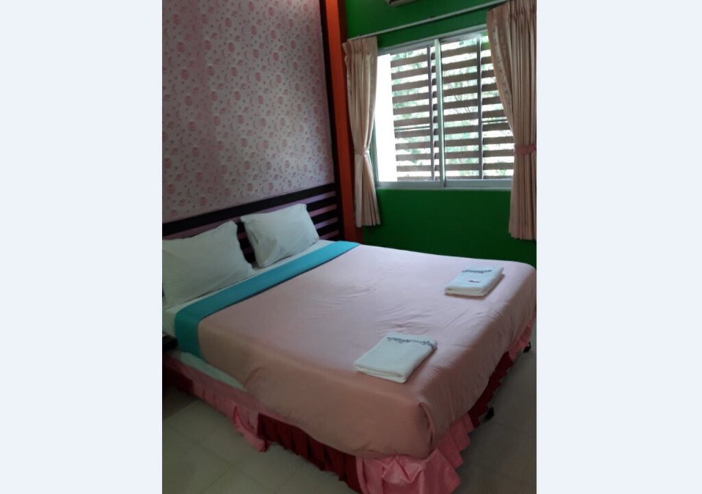Хатъяй: Lopburi Garden Resort