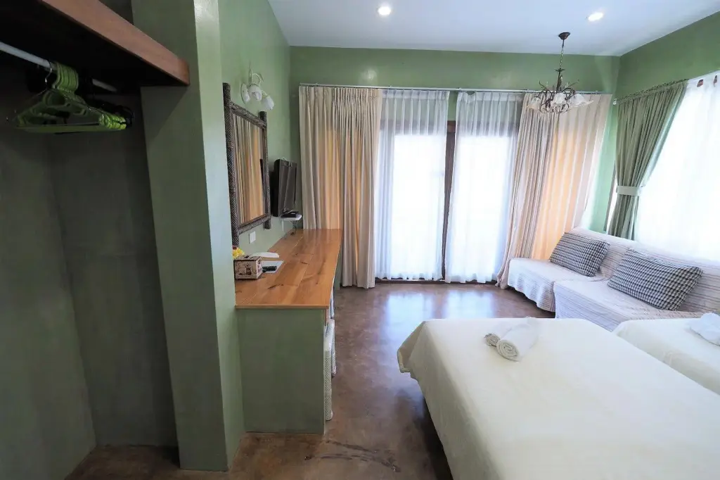 Пранбури : Baan Parinda (Pompom Home)