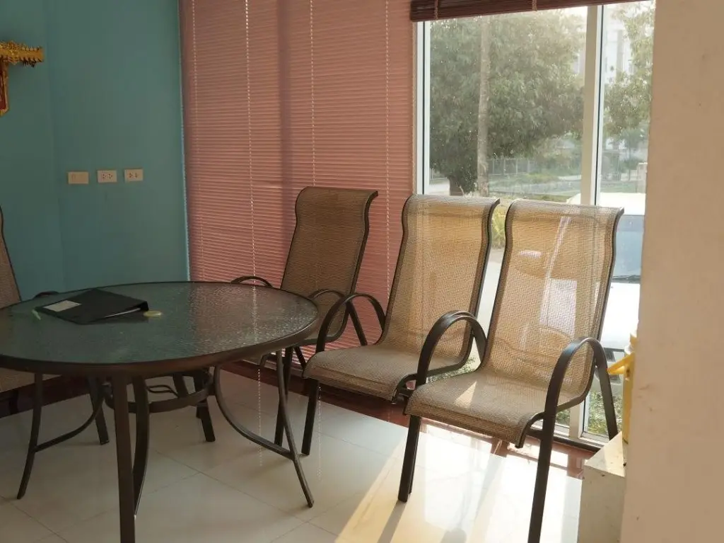 Кхонкэн: Siriwan Grand Garden Apartment