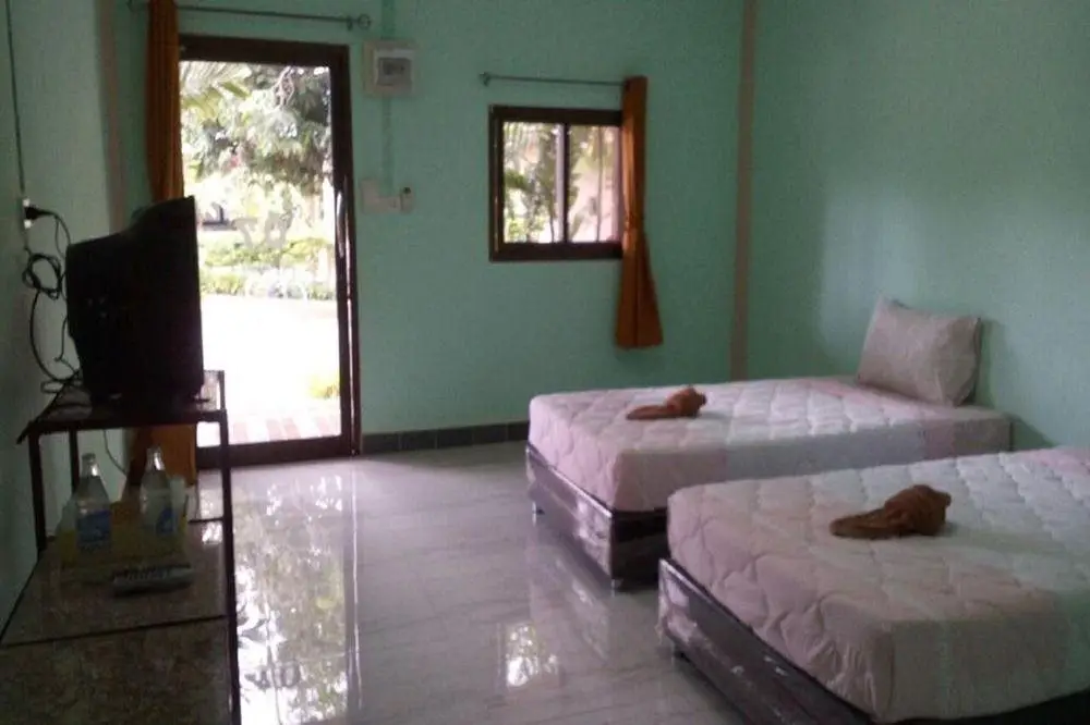 Накхоннайок: Baanruenkwan Resort
