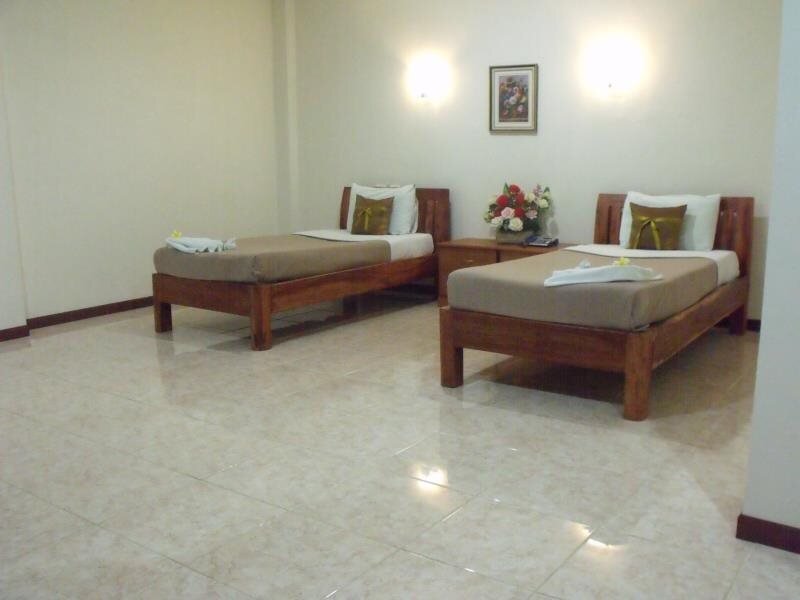 Тха-Янг: Anchalee Garden Hotel