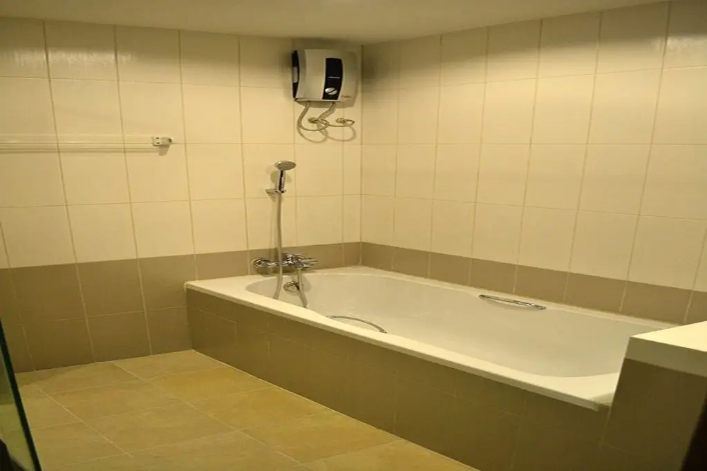 Паттайя: D Xpress Apartment