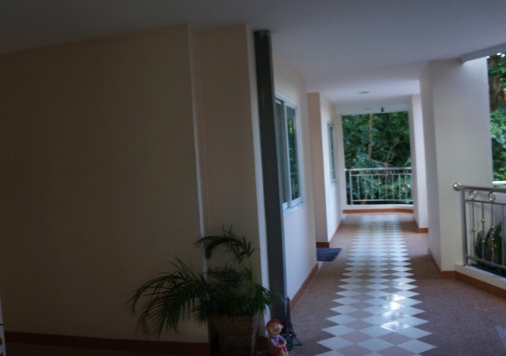 Кхонкэн: Machin Residence