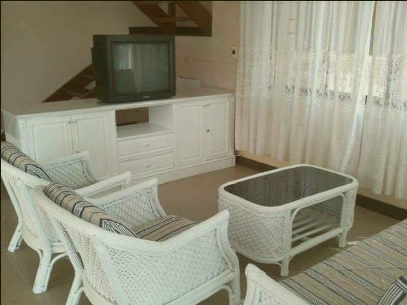 Чонбури: Baan Vintage Bangsaen