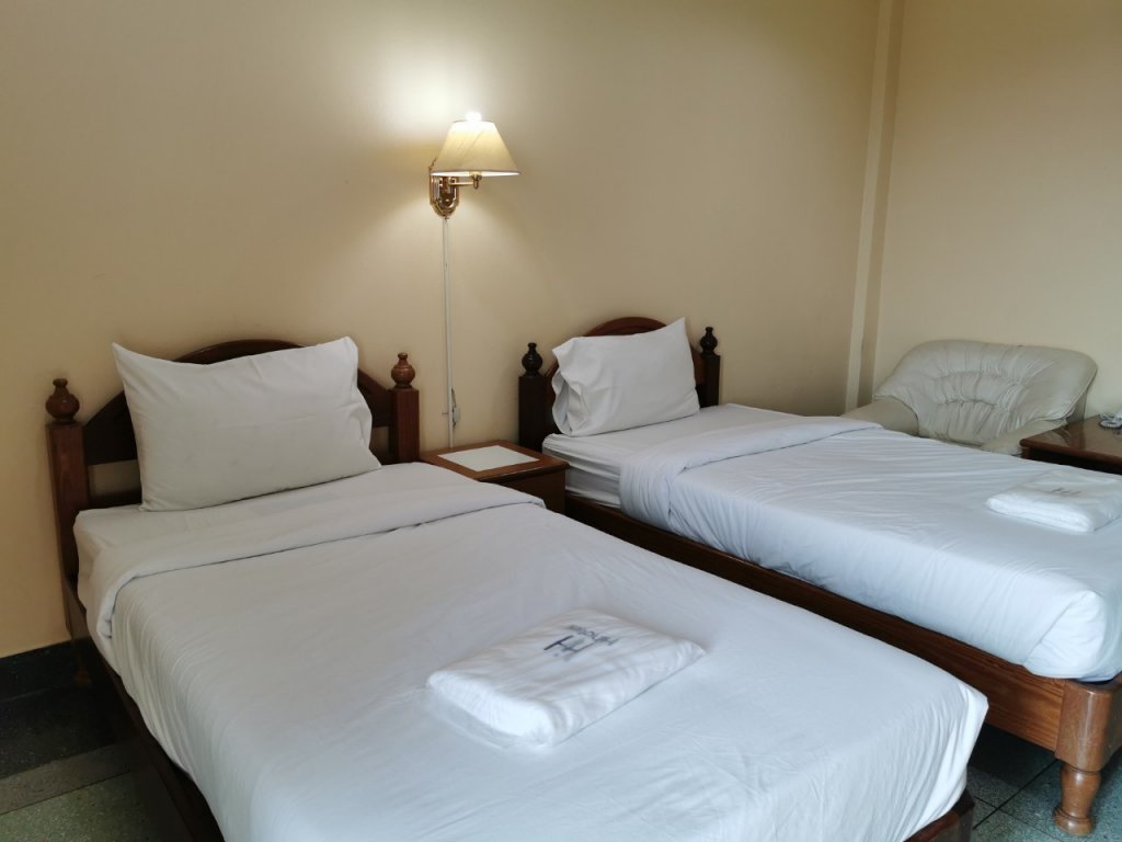 Тха Мапранг: Hihotel Saraburi (SHA Certified)