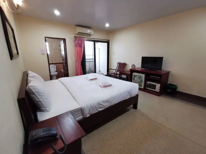 Тха Мапранг: Hihotel Saraburi (SHA Certified)