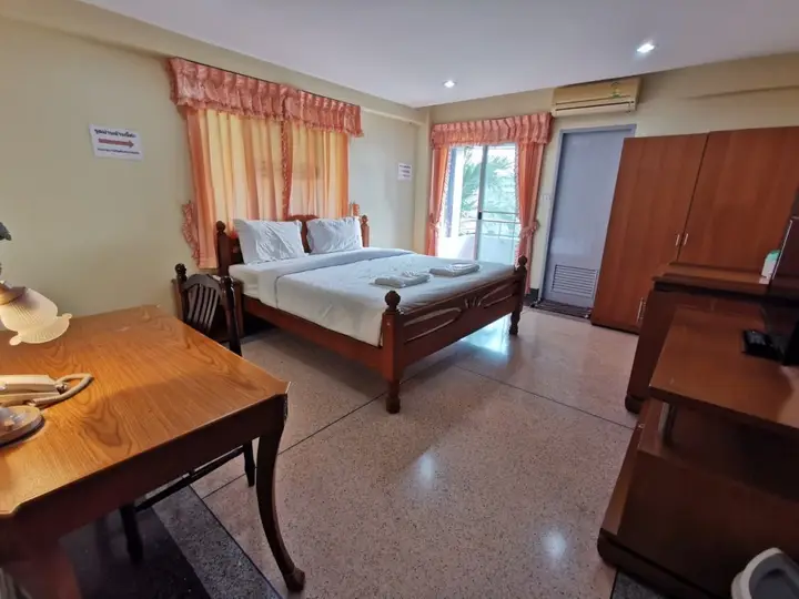Тха Мапранг: Hihotel Saraburi (SHA Certified)