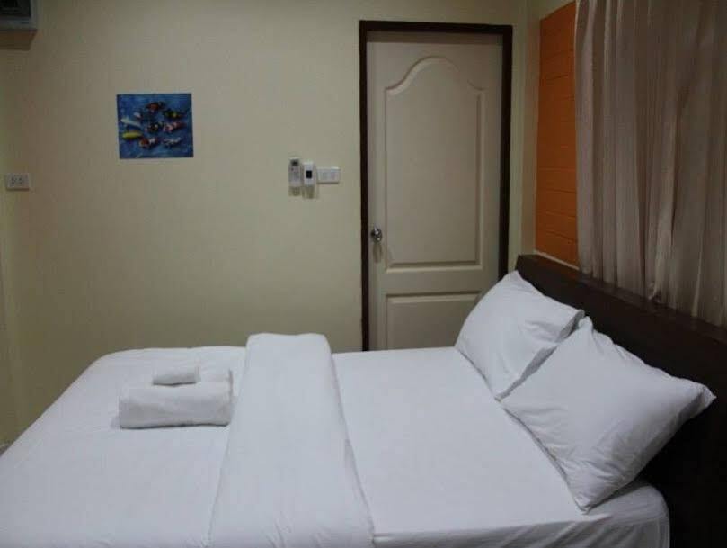 Ванг Нам Кхио: Sukjai Lake Hill Home Stay