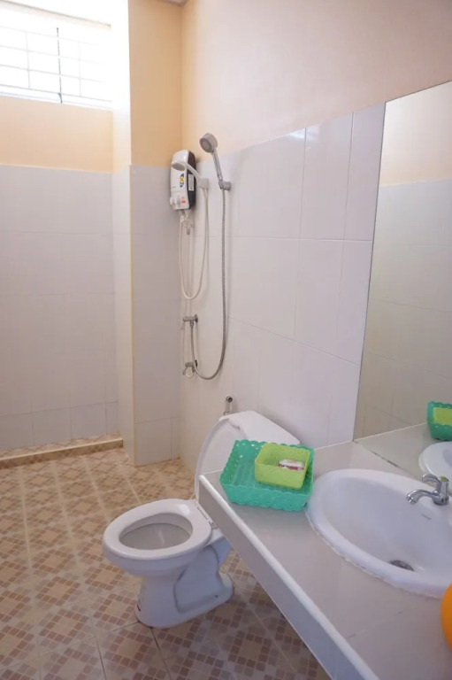 Ранонг: Jirasin Ranong Apartment