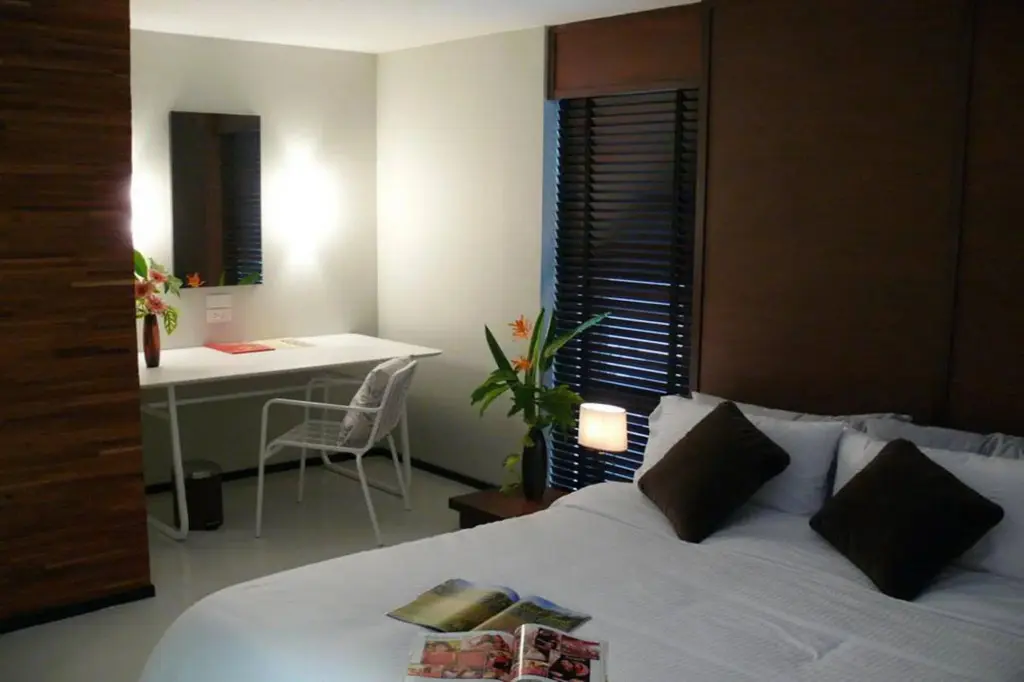 Чонбури: S2 Hotel