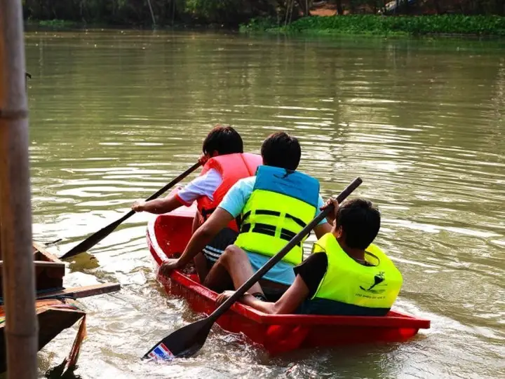 Банг Па-Ин: Bangplamo River View Resort