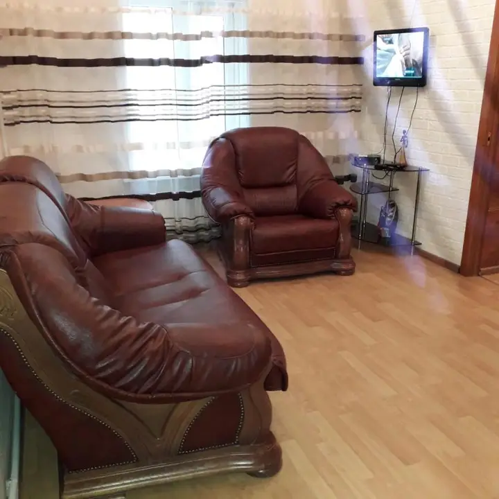 Таганрог: House in the center near the sea Frunze 33