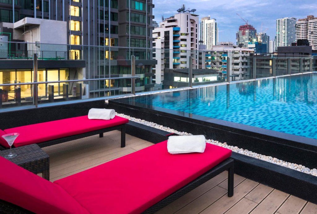 Travelodge Sukhumvit 11 — фото 1
