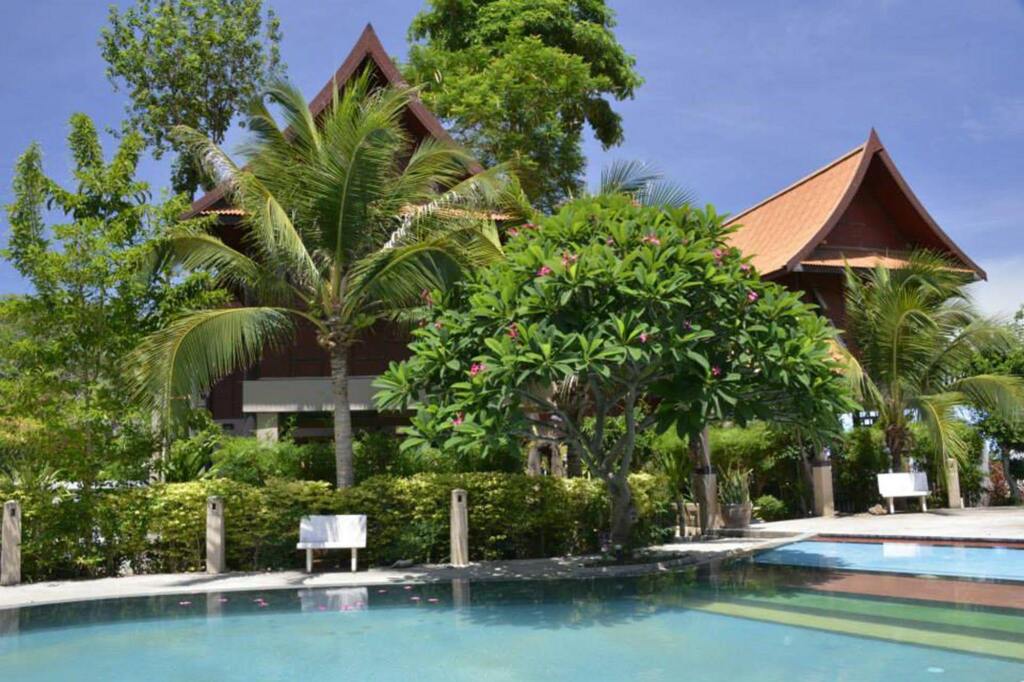 Хуахин: Baan Salathai Hua Hin