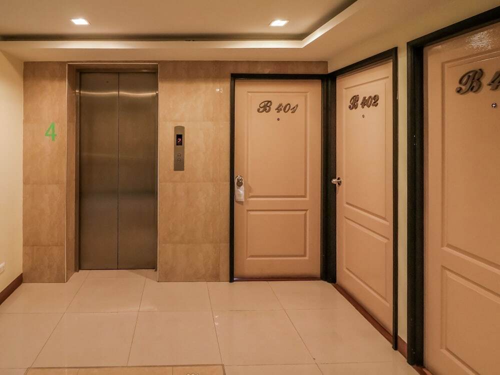Бангкок: Nida Rooms Eakamai 682 Place at Eakamai @ 10