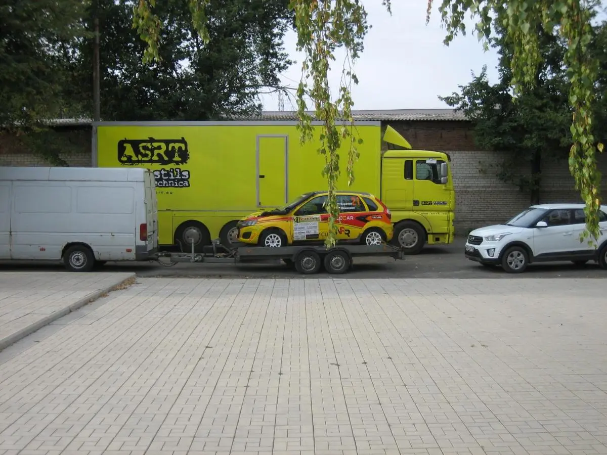 Gukovo: "Визит"