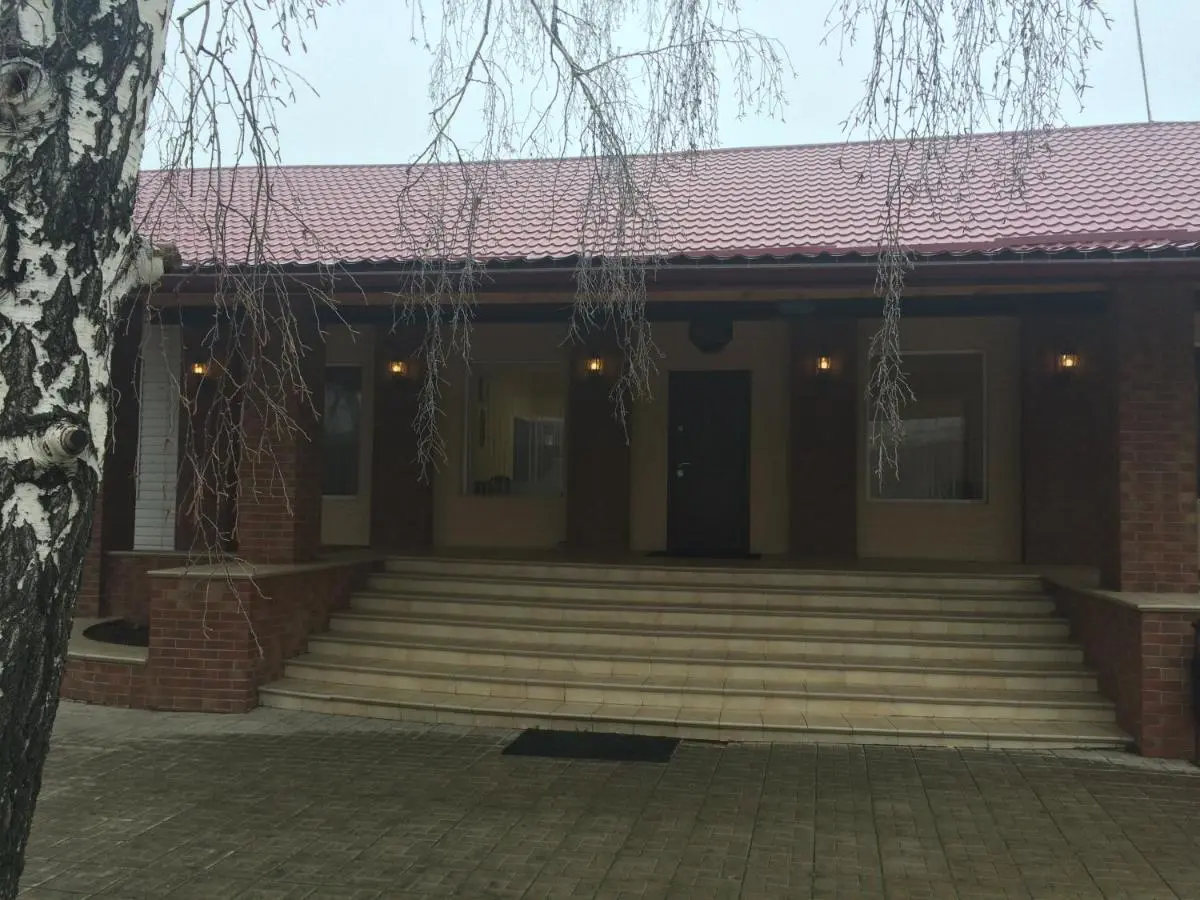 Gukovo: "Визит"