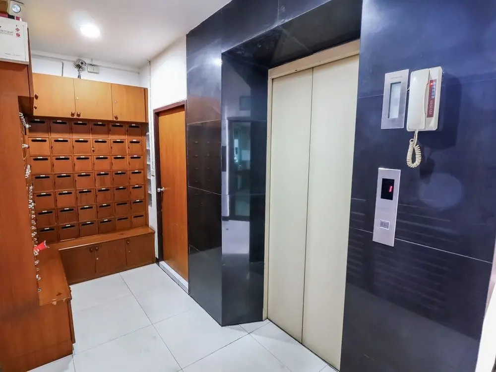 Бангкок: NIDA Rooms Narathivas 2888 Residence at Living Nara Place