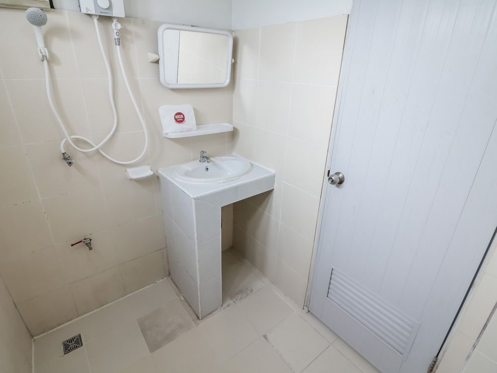 Бангкок: NIDA Rooms Narathivas 2888 Residence at Living Nara Place