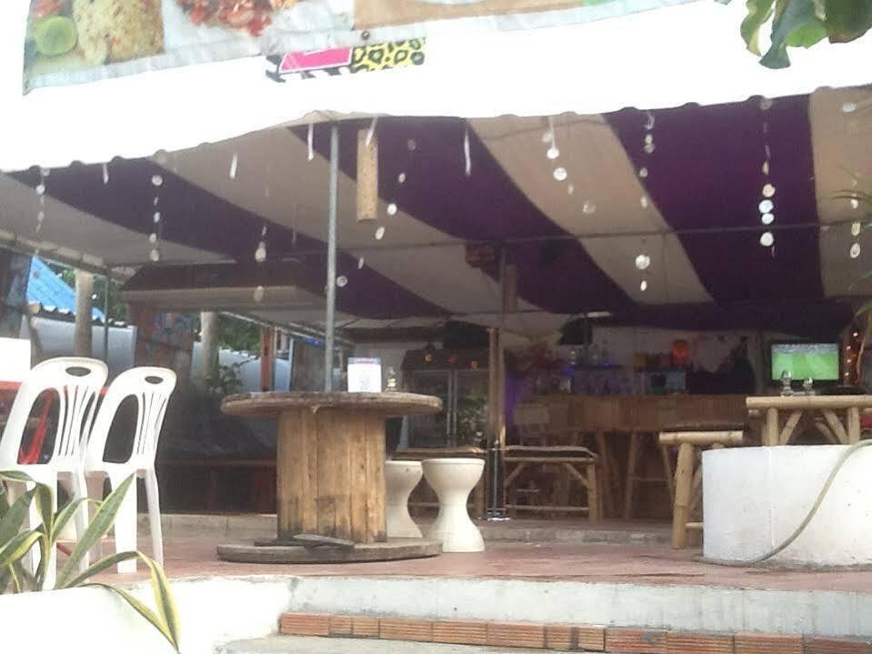 Ко-Пханган: The Zoo Bar Hostel