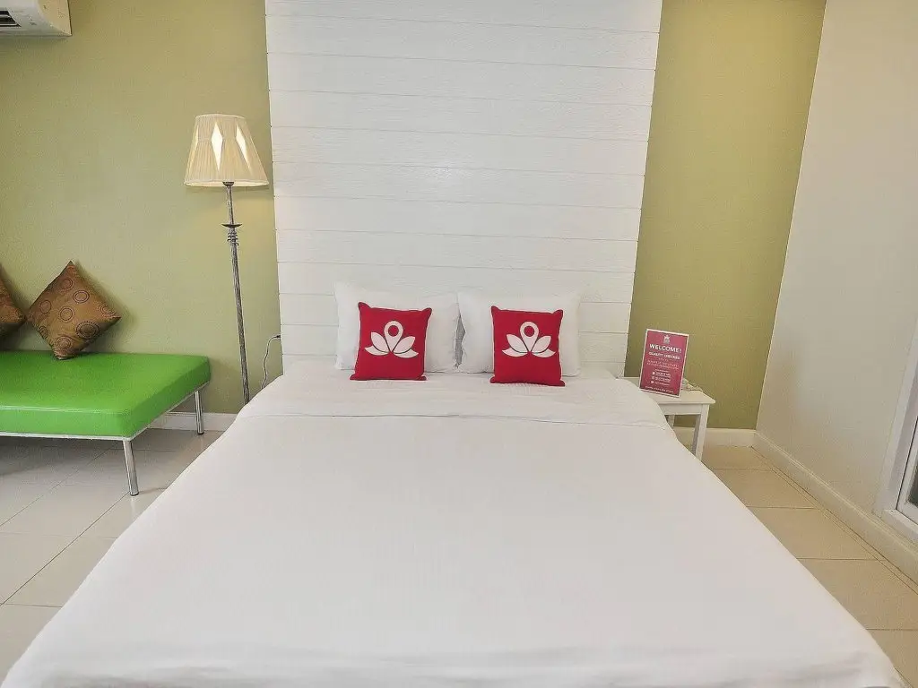 Zen Rooms Panurangsri — фото 1