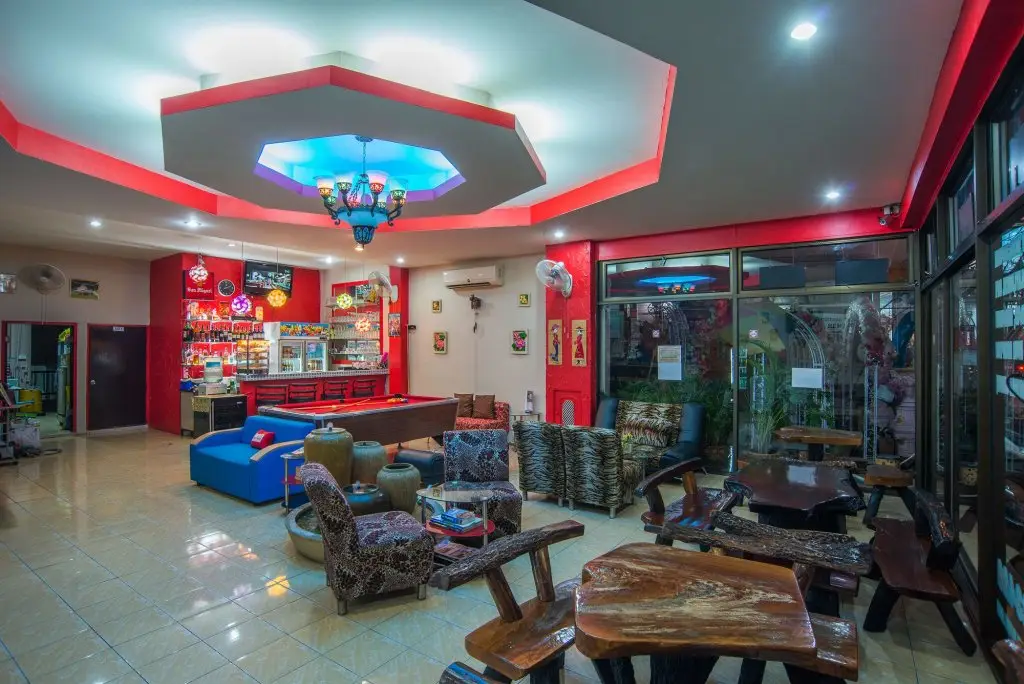 Паттайя: Pattaya Holiday Lodge