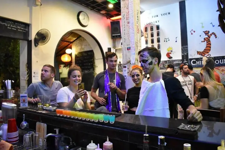 Бангкок: Bodega Party City Center Bangkok - Hostel