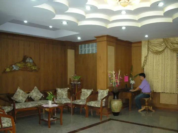 Ратчабури: Veerasuda Condotel