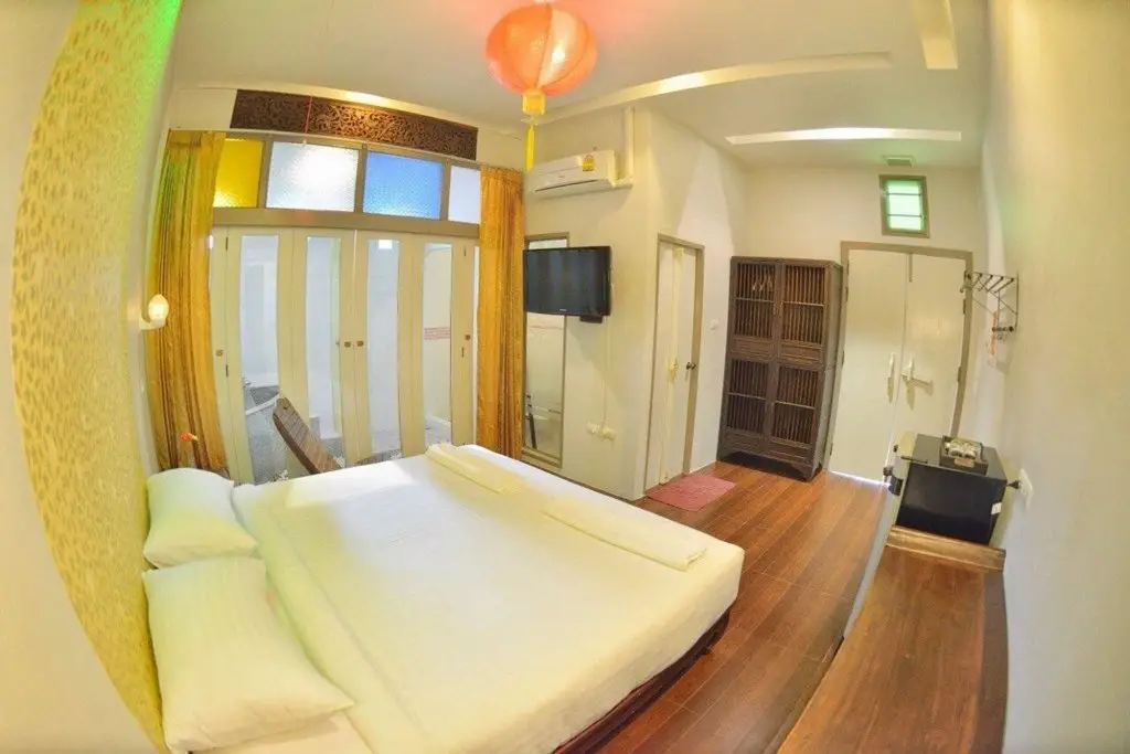 Сураттхани: Sleep Hotel