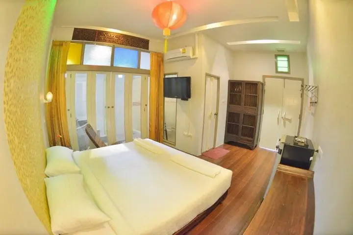 Сураттхани: Sleep Hotel