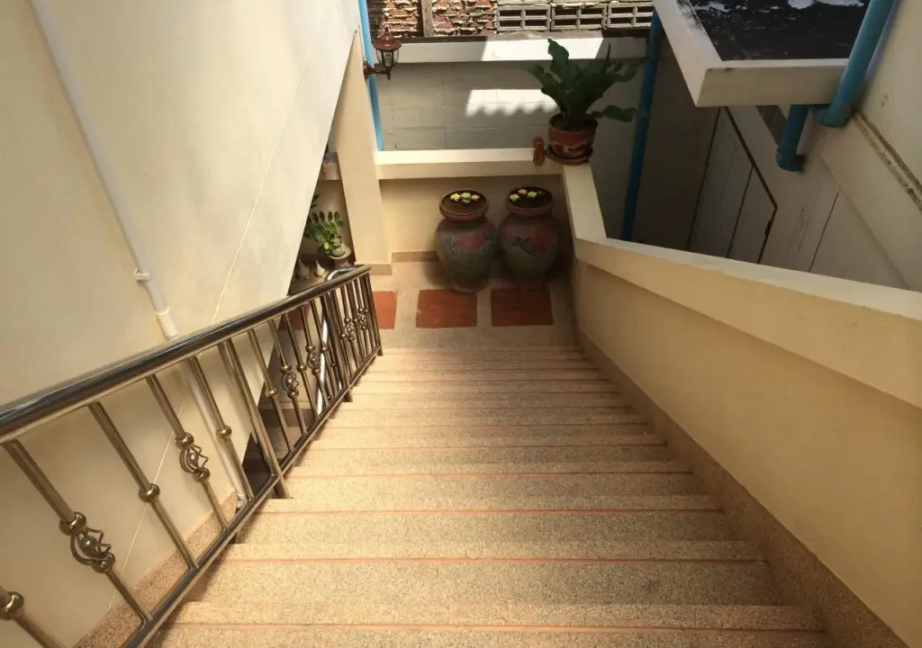 Прачуапкхирикхан: Ban Bangnangrom Hotel